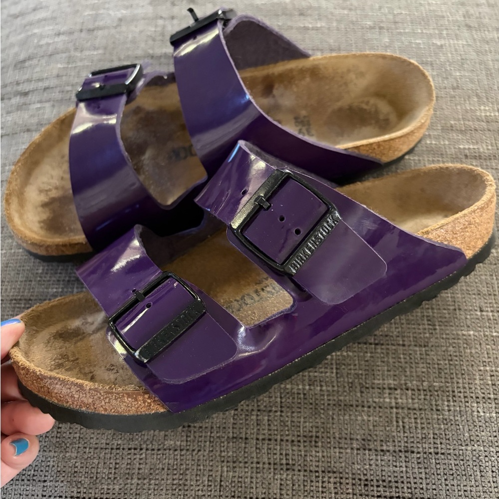 Birkenstock Arizona Glossy Patent Leather Plum Purple Sandals Women’s 8/ Men’s 6